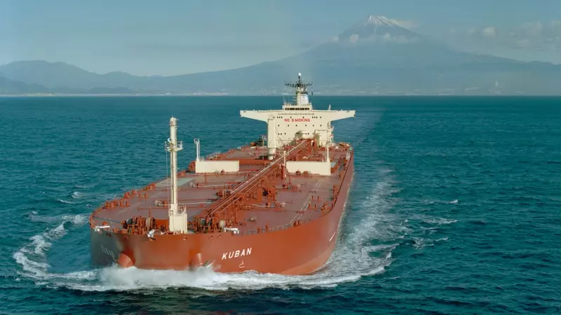«Совкомфлот» переименовывает танкеры в честь городов России после ввода санкций